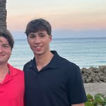 Avery Kuhn - @u3averyk - Instagram