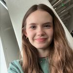 Avery Lyons - @averylyons77 - Instagram
