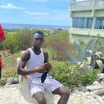 Avery Robbins - @aj_money300 - Instagram