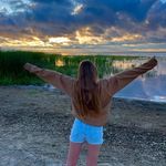 Avery Rowe - @avery_rowee - Instagram