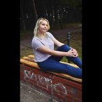 AVERY - @avery_short_fhkp - Instagram