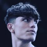 avery_straw - @strawpili123 - Instagram