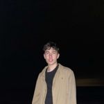 avery - @avery_walker_ - Instagram