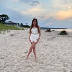 @avery.weissebackup - Instagram