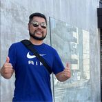 Avery Wong - Facebook