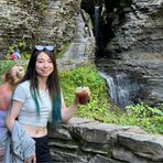 Avery Wong - Facebook