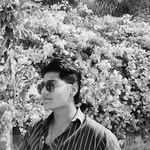 अविरल बाजपेई - @avi_._bajpai - Instagram