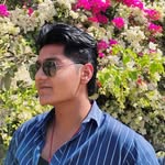 अविरल बाजपेई - @avi__bajpai - Instagram