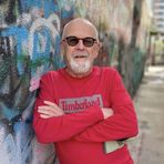 Avi Sagiv - Facebook