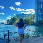 𝐀𝒗i - @avishah_ - Instagram