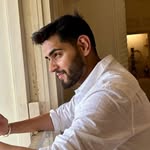 Avi Vyas - @itsaaaviii - Instagram