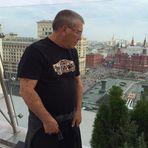 Avi Weinstein - Facebook