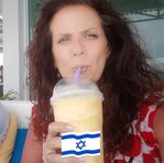 Avia Solomon - Facebook