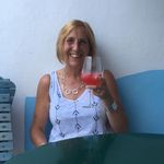 Avril Baker - @avrilbaker61 - Instagram