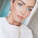 Avril Browne - Facebook