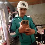Axel Benjamin - @perfil__bajo772 - Instagram