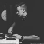 Axel Black & White - @axel_black_dj - Instagram