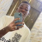 Axel Carter - Facebook
