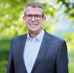 Axel Schmidt - Facebook