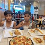 Axel Shawn Torres - Facebook