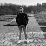 Axel Simon - @axelsimon04 - Instagram