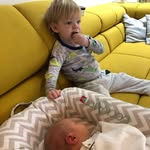 Axel & MJ Sullivan Newman - @tinyhumansnewman - Instagram
