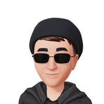 Axel Wallace - Facebook