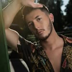 Axel White - @iamaxelwhite - Instagram