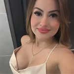 Aya Arias - @ayarithad - Instagram