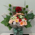 @ayeshaaflowers_ - Instagram