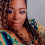 Ayesha Walker - @fuscia81 - Instagram