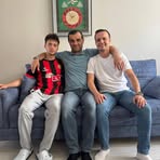 Ayhan Uzun - Facebook