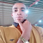Adesuyi odunayo - @adesuyi.odunayo - Instagram