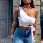 @ayogreen2022 - Instagram