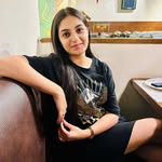 Ayushi Gaur Dave - @ayushigaur___ - Instagram