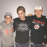 Babette Phillips - @babette.phillips.5 - Instagram