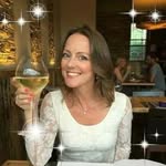Babs Henderson - @babs.floate - Instagram