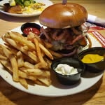 @_.bacon_cheese._ - Instagram