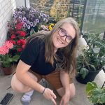 Bailey Arnold - @smailsbails - Instagram