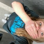 Bailey Blume - @mom.they.l0ve.me - Instagram