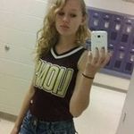 Bailey Bond - @baileynbond2001 - Instagram