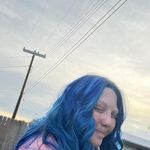 Bailey Bowles - @short_goddess2002 - Instagram