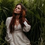 Bailey Erickson - @haybail121 - Instagram