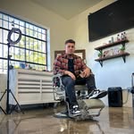 Bailey Flores - @barberbflores - Instagram