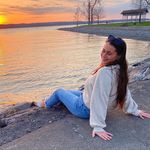 Bailey George - @baileylax - Instagram