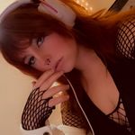 Bailey Grey - @smollerthanabug - Instagram