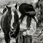 Bailey May - @baileygross10 - Instagram