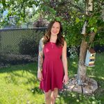 Bailey Hamilton - @baileysbackpack - Instagram