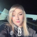 Bailey Knight - @l1tb1tch30 - Instagram