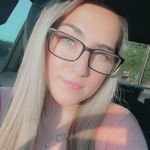 Bailey Lloyd - @bailey.jolynn24 - Instagram